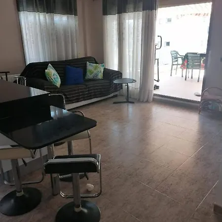 Con Wifi Y Piscina En Frente A La Playa - Costa Brava Бланес
