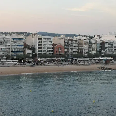Con Wifi Y Piscina En Frente A La Playa - Costa Brava Blanes